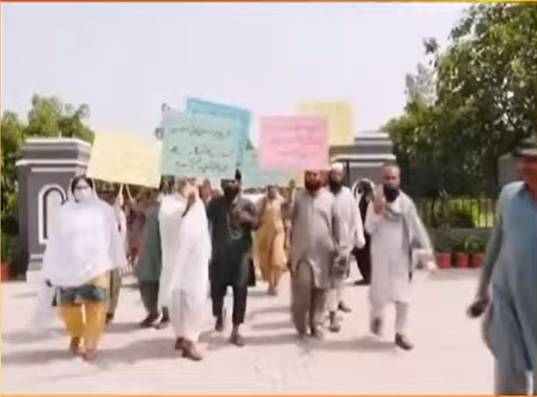 Gomal University professors, students stage protest against Gandapur’s threats