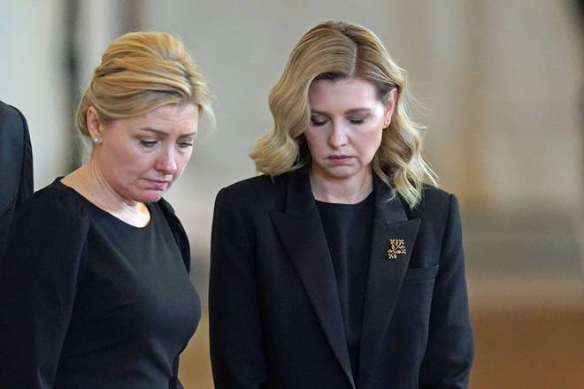 Ukraine's First Lady views queen's coffin, meets Princess of Wales