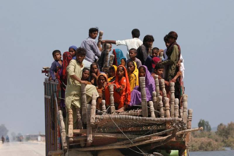 Affectees start returning to homes as flood water receding in Sindh