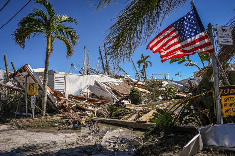 Hurricane Ian damage toll in the billions, will slow US growth