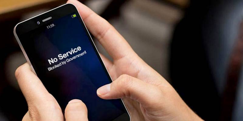 Sudden suspension of cellphone services catches Karachites by surprise  