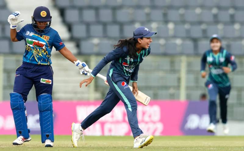 Historic bowling performance by Omaima helps Pakistan Women beat Sri Lanka