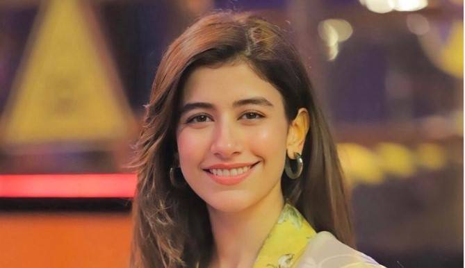 Syra Yousaf reveals untold secrets about her personal life 