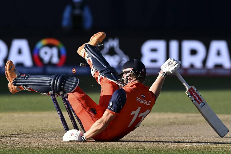 Netherlands edge closer to World Cup Super 12 with tense Namibia win