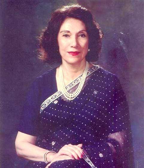 Nusrat Bhutto’s struggle for democracy has no parallel, says Zardari