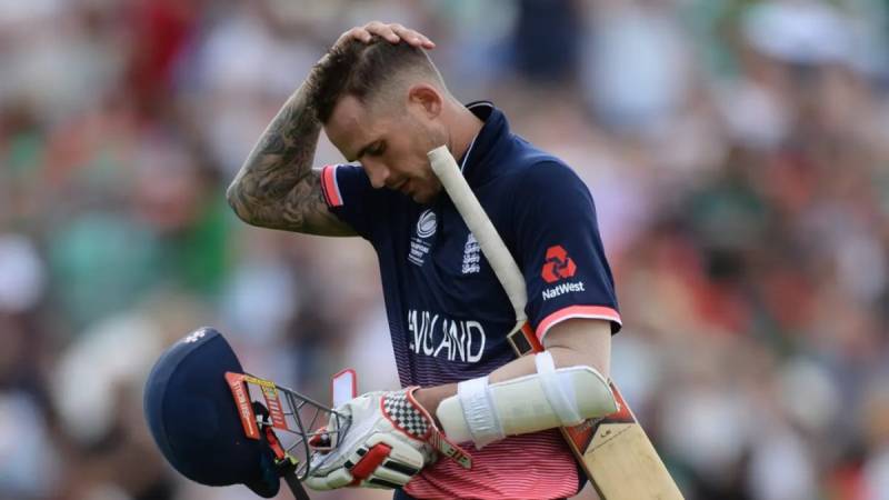 Injured Lees pressing for England recall after Pakistan tour axe