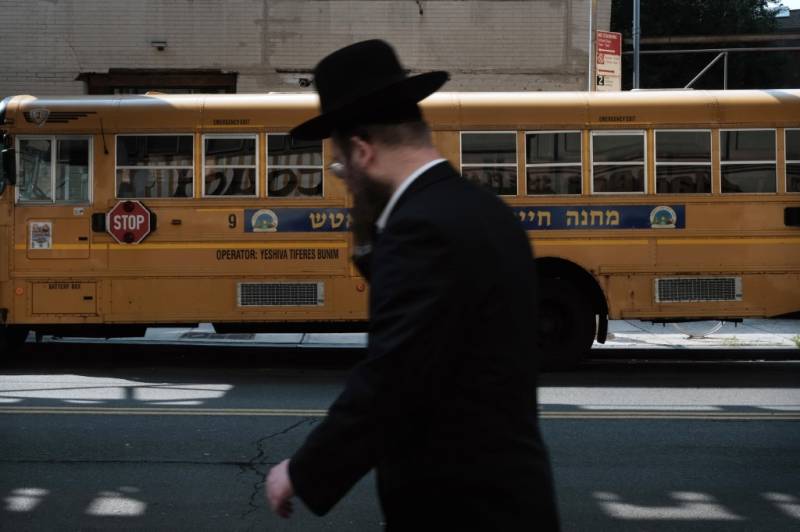 Jewish school in New York to pay $8 mn to avoid fraud prosecution