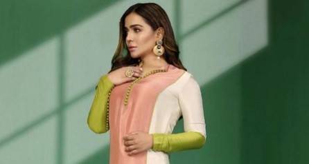 Humaima Malick winks, whistles in cute video of ‘Lost on You’ song