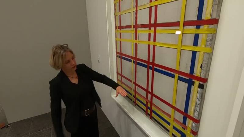 For the last 77 years Piet Mondrian's famous artwork ‘New York City I’ has been hanging upside down. It will probably remain an 'everlasting mystery' how it came to that, said curator of an upcoming Mondrian exhibition Susanne Meyer-Bueser on Oct. 28 in Duesseldorf.