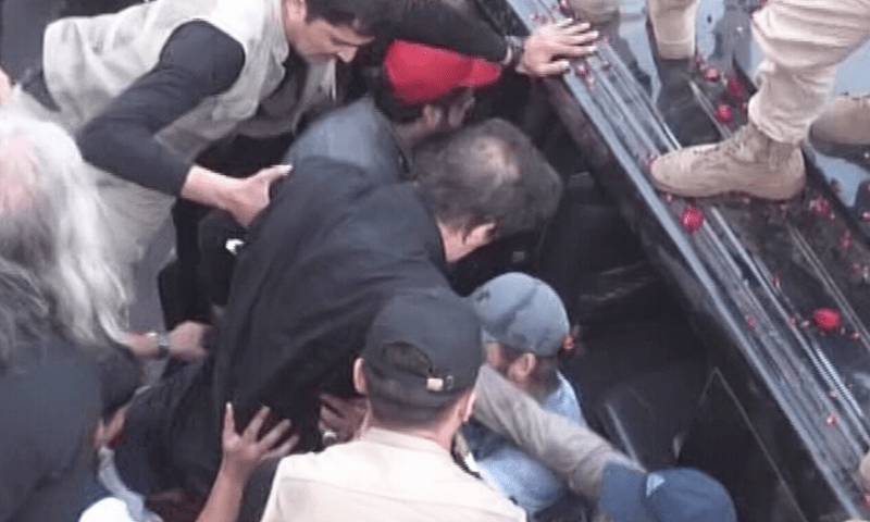 Imran Khan injured as shots fired near long march container in Wazirabad