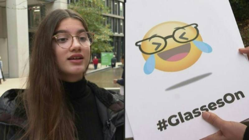 Make glasses cool with new emojis, urges UK schoolgirl