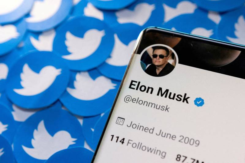 EU MPs seek Musk hearing on Twitter buyout