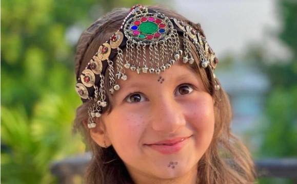 Little Pashtoon Nooreh melt hearts with new look