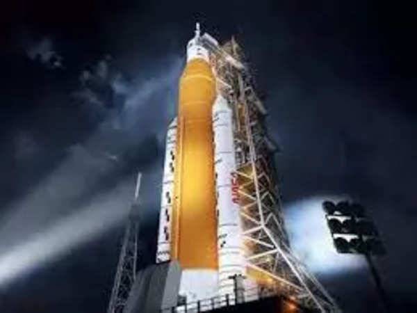 NASA returning to the Moon with mega rocket launch