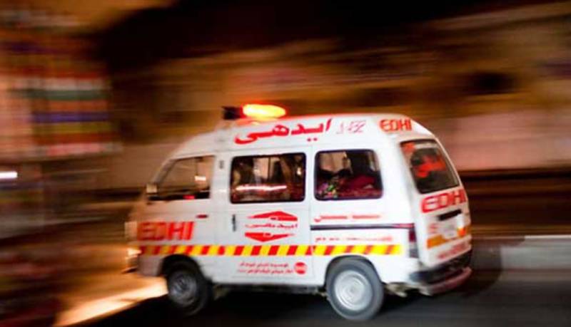 Youth attempts suicide in Karachi 