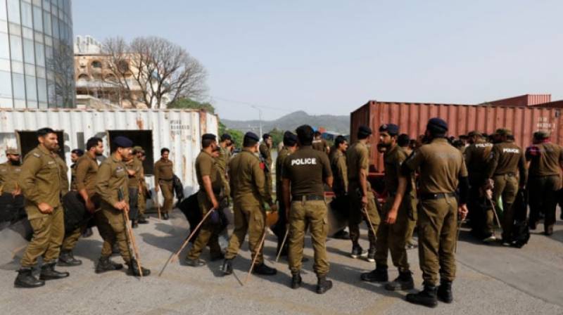 Punjab IGP bars police officials from participating in PTI's long march