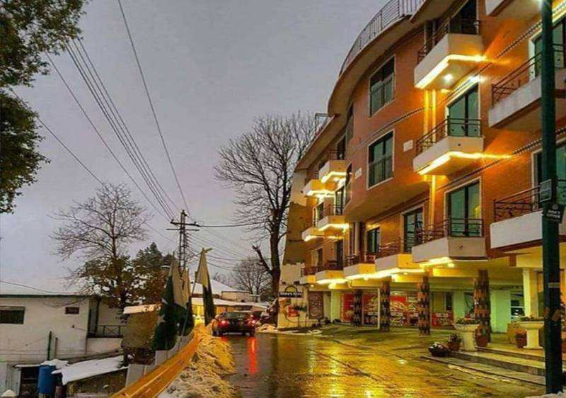 Three tourists found dead in Murree hotel room