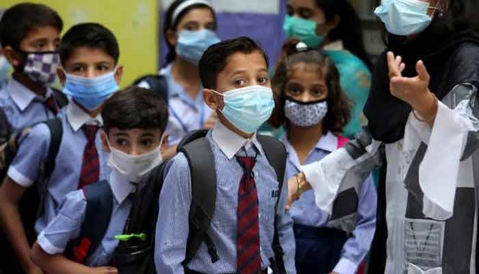 Punjab school teachers, students ordered to wear masks