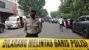 Three Indonesian police wounded in suicide bomb attack