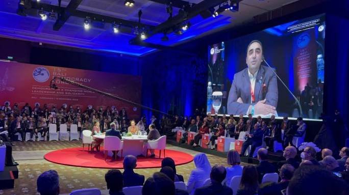 FM Bilawal Bhutto lays stress on women’s empowerment 