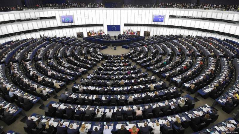 EU parliament arrests spark calls for tighter controls over MEPs