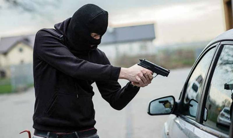 Businessman robbed off Rs 18.5 million in Swabi