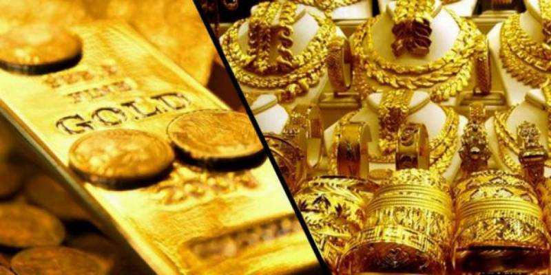 Gold prices continue to shatter records in Pakistan