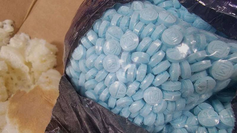 US says seizes enough fentanyl to kill all Americans in 2022