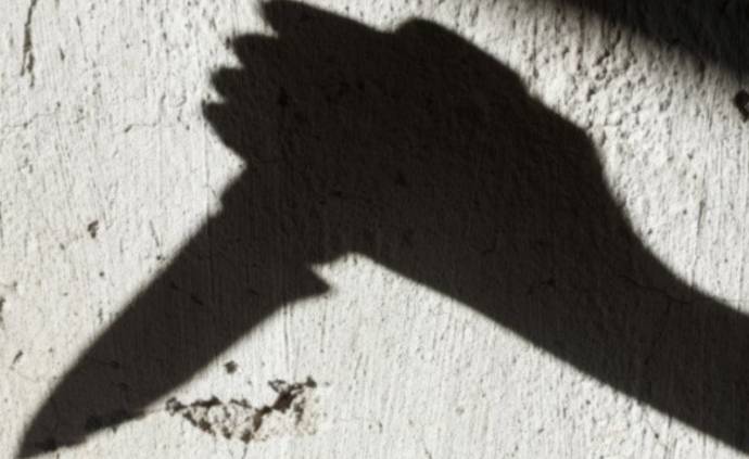 Larkana girl stabs ‘budding’ boyfriend