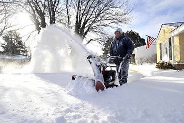 Arctic storm brings holiday travel chaos to US