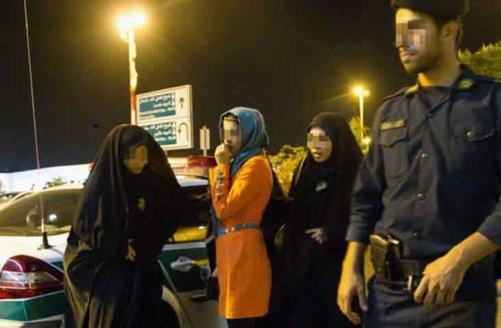 Iran arrests footballers at mixed-gender party