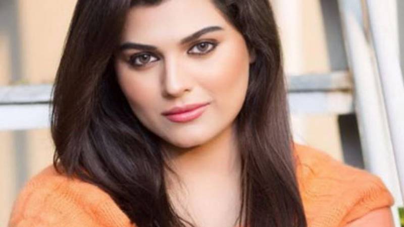 Actress Sofia Mirza under fire for 15 Lakh fraud case in Sukkur