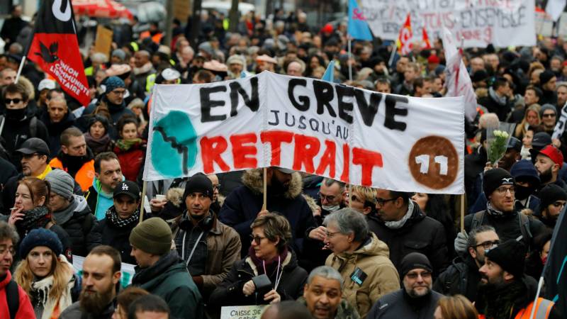 France signals flexibility in face of pension reform resistance