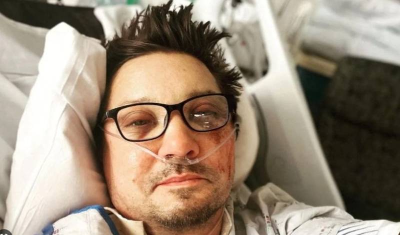 Marvel actor Renner says 'messed up' after snow plow accident