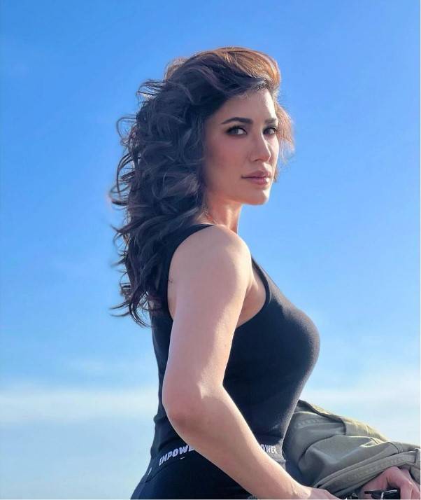 Mehwish Hayat brutally trolled over latest reel