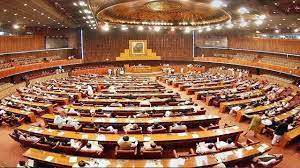 Govt directs legislators to reach Islamabad on Monday