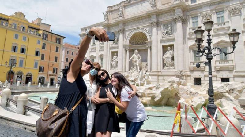 International tourist arrivals doubled in 2022: UN