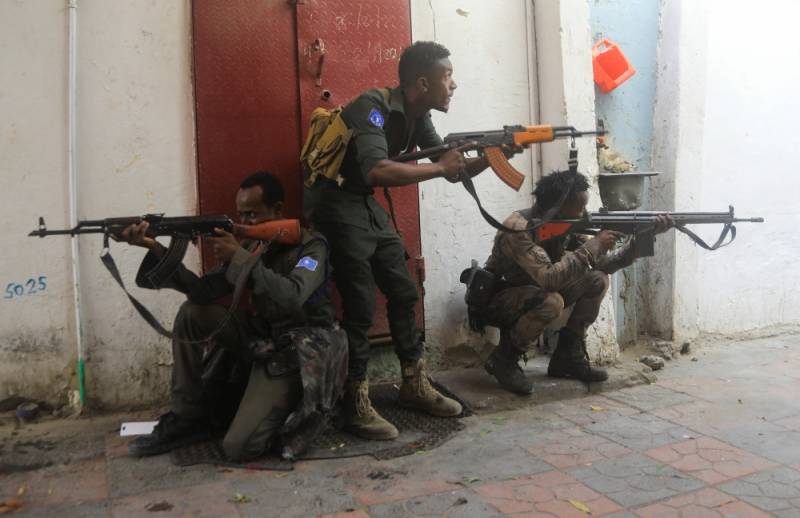 Explosion, gunfire near mayor's office in Mogadishu