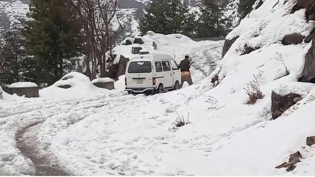 Showers hit some plain areas; snow continues to disrupt life in hilly areas