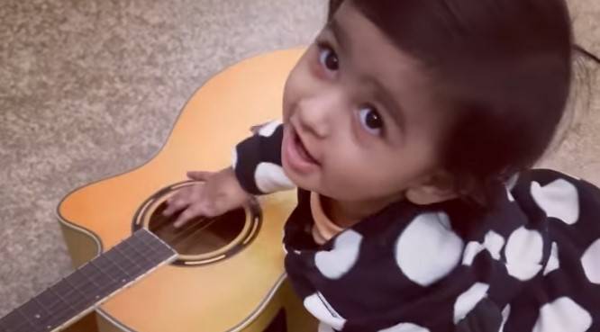 Like father, like daughter: Video of Falak's daughter playing piano goes viral 