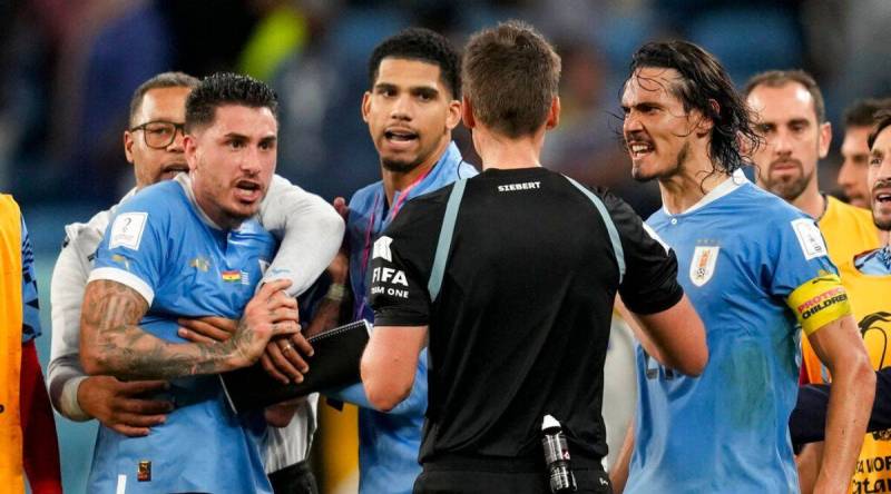 FIFA bans four Uruguay players over World Cup incidents