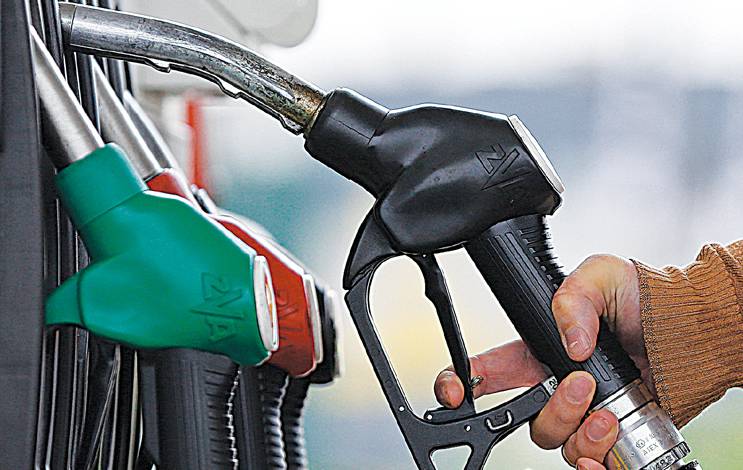 Iranian petrol price hiked by Rs50 to Rs210 per litre