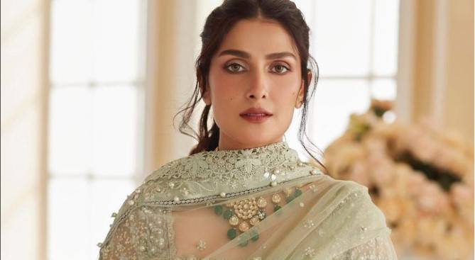 Ayeza Khan’s latest bridal photoshoot reflects elegance and class