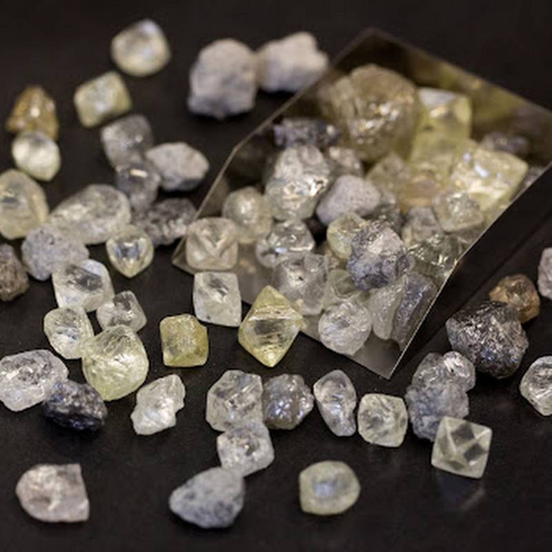 Botswana\'s President Mokgweetsi Masisi warned that his country may sever ties with diamond giant De Beers if talks to renegotiate a sales deal prove unfavourable to his government