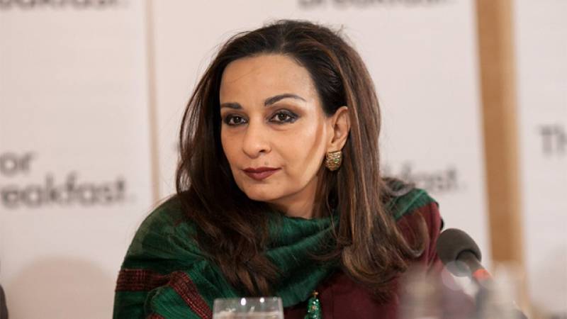 Senator Sherry Rehman said that the party Chairman Imran Khan and other party leaders, instead of leading from the front, were asking the workers to turn themselves into police first