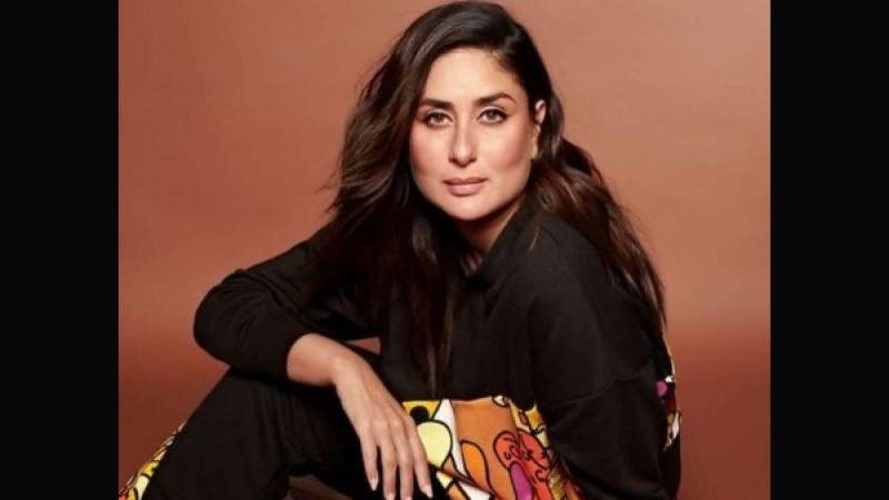 Bollywood top and super gorgeous actress Kareena Kapoor Khan has revealed that she \'doesn\'t mind\' working with Hollywood actor Ryan Gosling