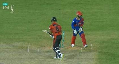 Karachi Kings overcomes Lahore Qalandar by 67 runs 