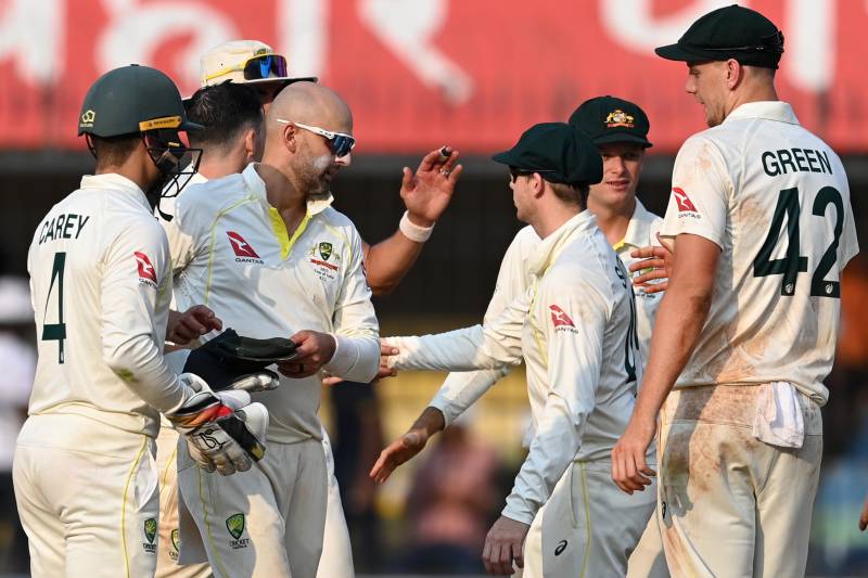 Lyon eight-for gives Australia hope in third India Test