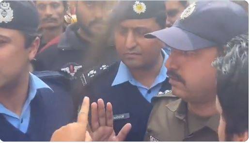 Police on Sunday arrived at Zaman Park to arrest Imran Khan. 