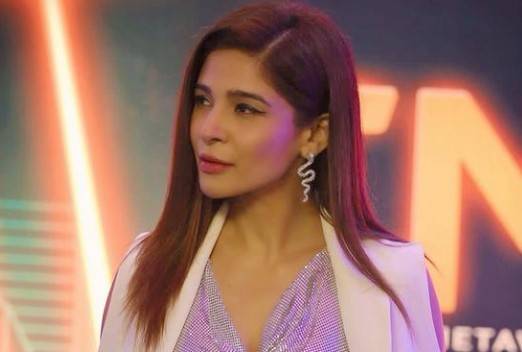 Ayesha Omar lists safety tips for women living alone